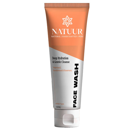 Natuur.in nourishing cream face wash with Vitamin E, sandalwood, and rosemary in a 100g squeeze tube.